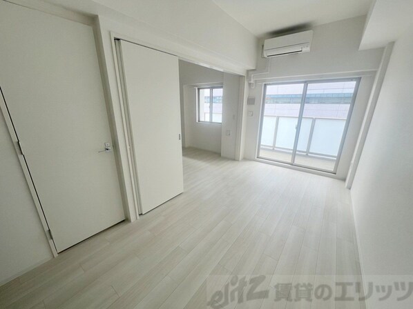 セレニテフラン新大阪の物件内観写真